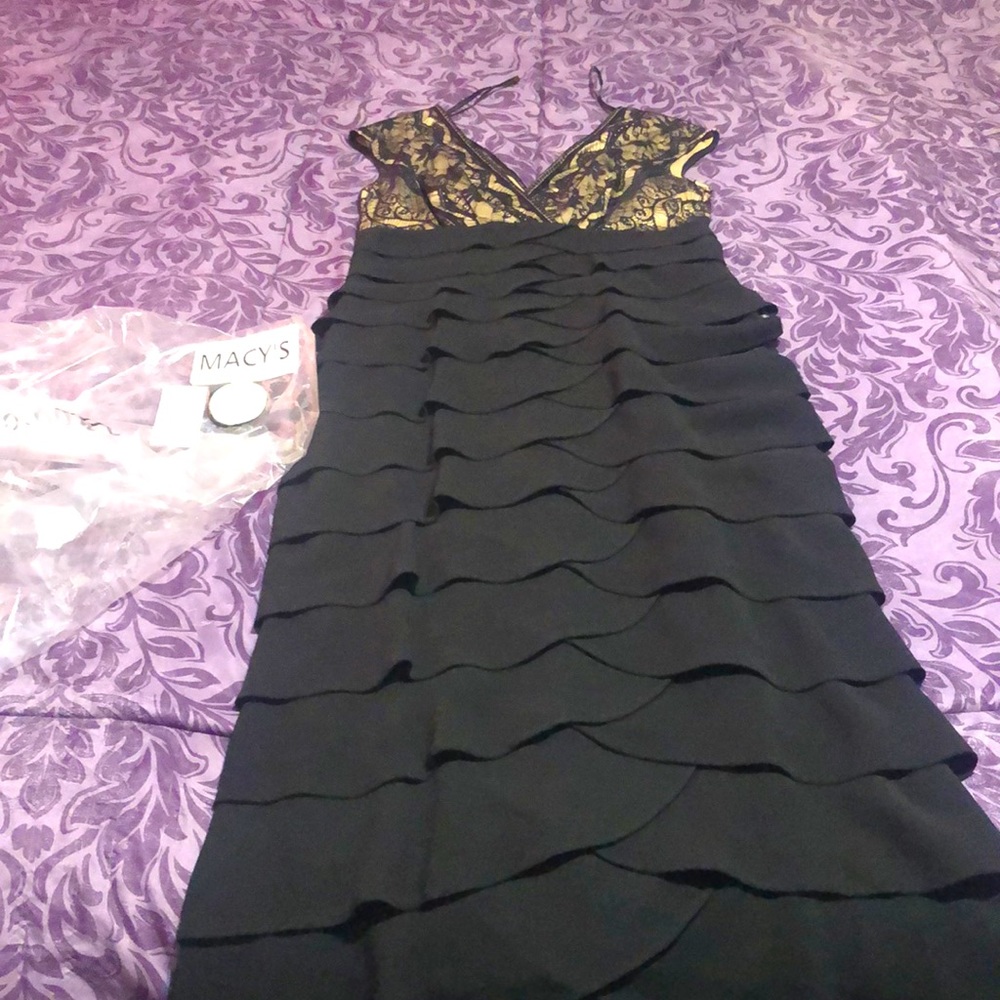 Size 8 Color black champagne